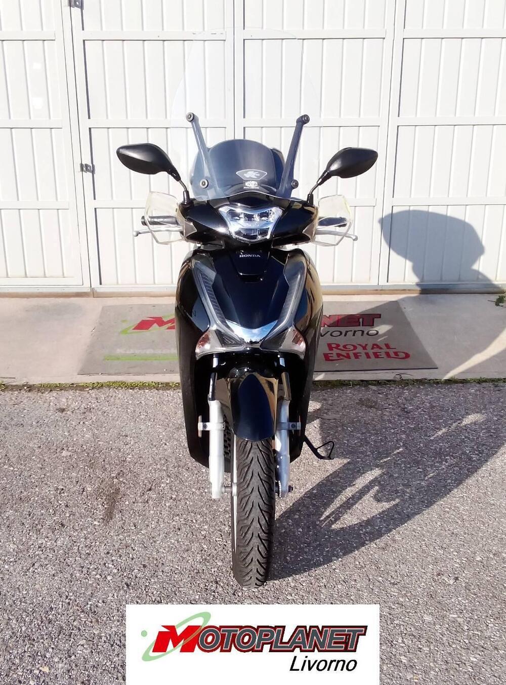 Honda SH 150 i (2017 - 19) (2)