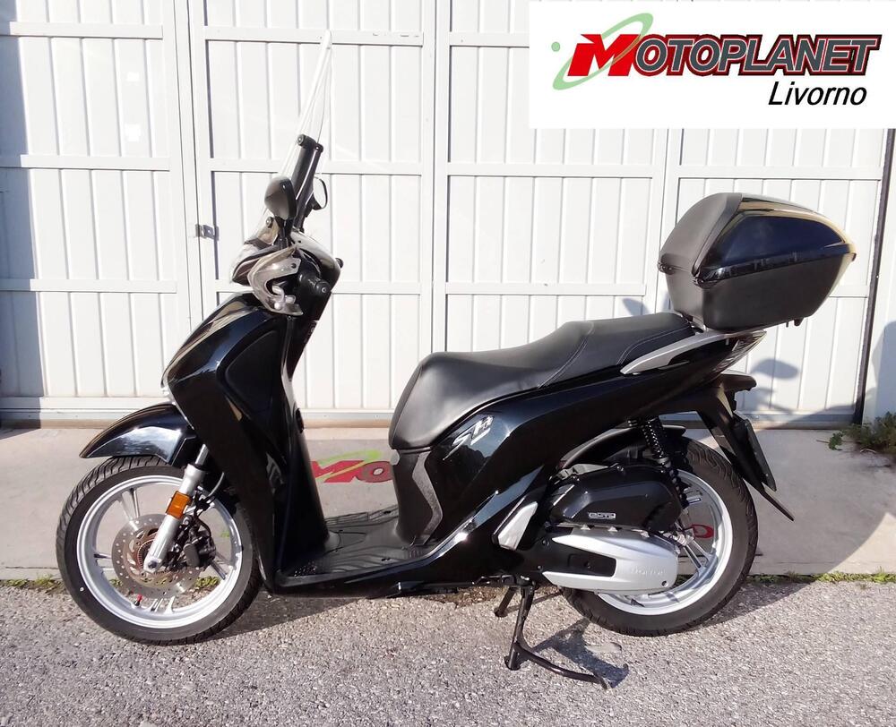Honda SH 150 i (2017 - 19) (4)