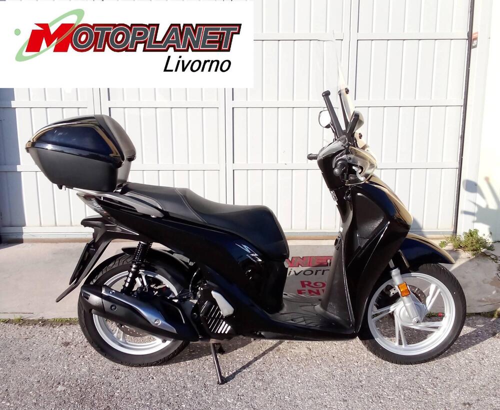 Honda SH 150 i (2017 - 19) (8)
