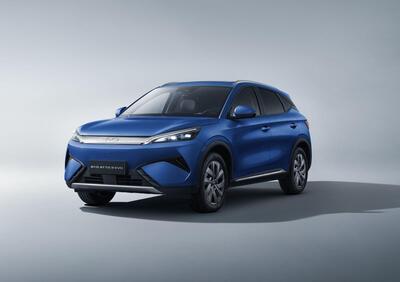 BYD Atto 3 EVO: cambia poco fuori, ma tanto sotto la carrozzeria | Caratteristiche, allestimenti e prezzi