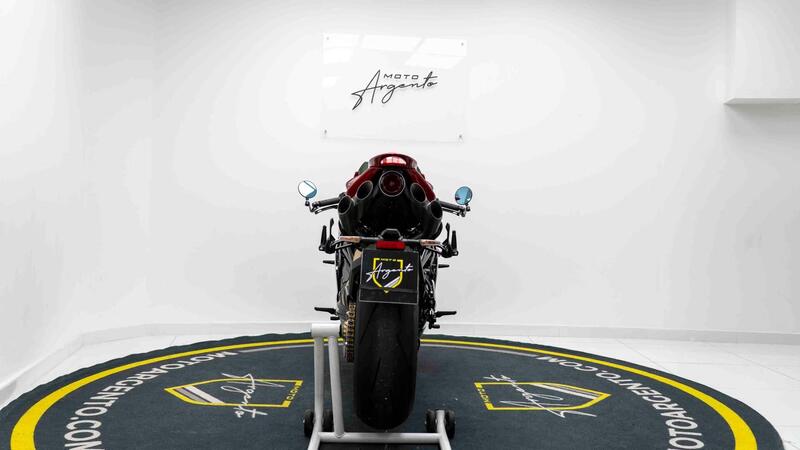 MV Agusta Superveloce 1000 Serie Oro (2024 - 26) (4)