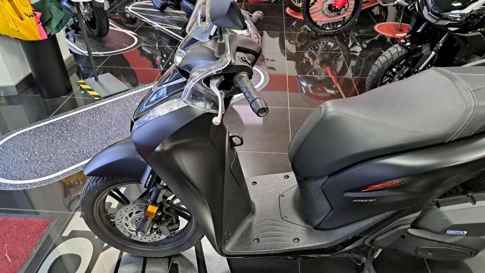 Honda SH 150i Sport (2022 - 23) (7)