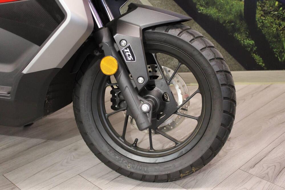 Voge Sfida SR1 ADV (2023 - 26) (13)