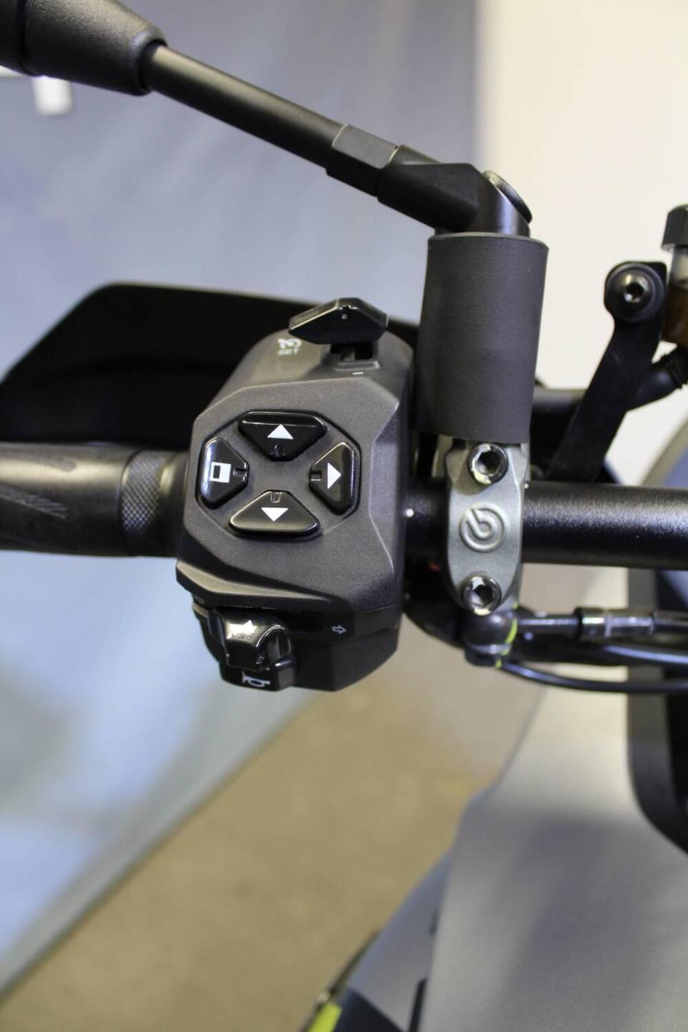 Moto Guzzi Stelvio PFF (2024 - 26) (11)