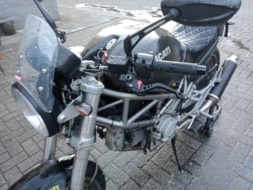 Ducati Monster 620 I.E (2002)