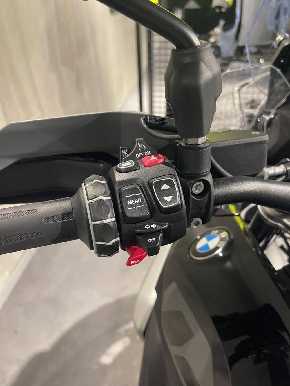 Bmw R 1300 GS Triple Black (2023 - 26) (5)