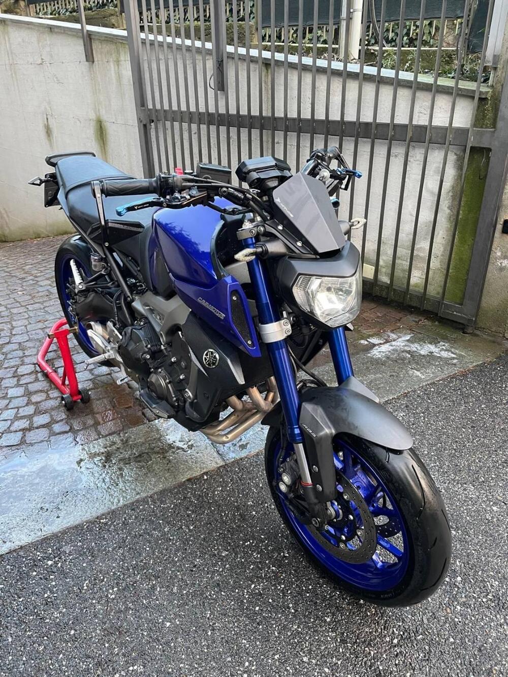 Yamaha MT-09 ABS (2013 - 15) (2)