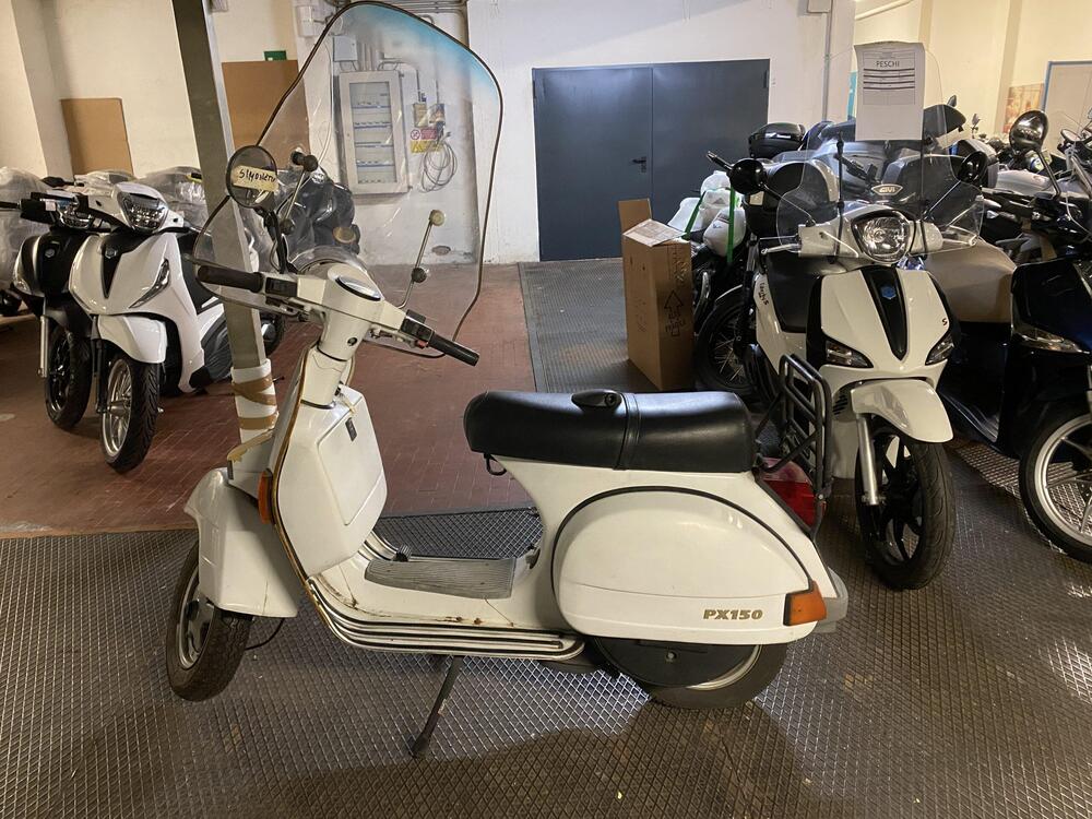 Piaggio Vespa 150 PX (1980 - 00) (3)