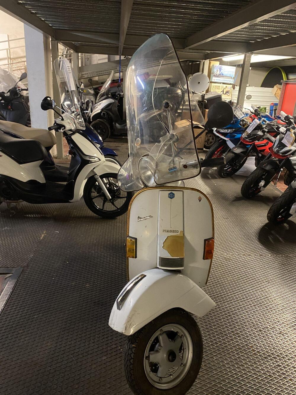 Piaggio Vespa 150 PX (1980 - 00) (4)