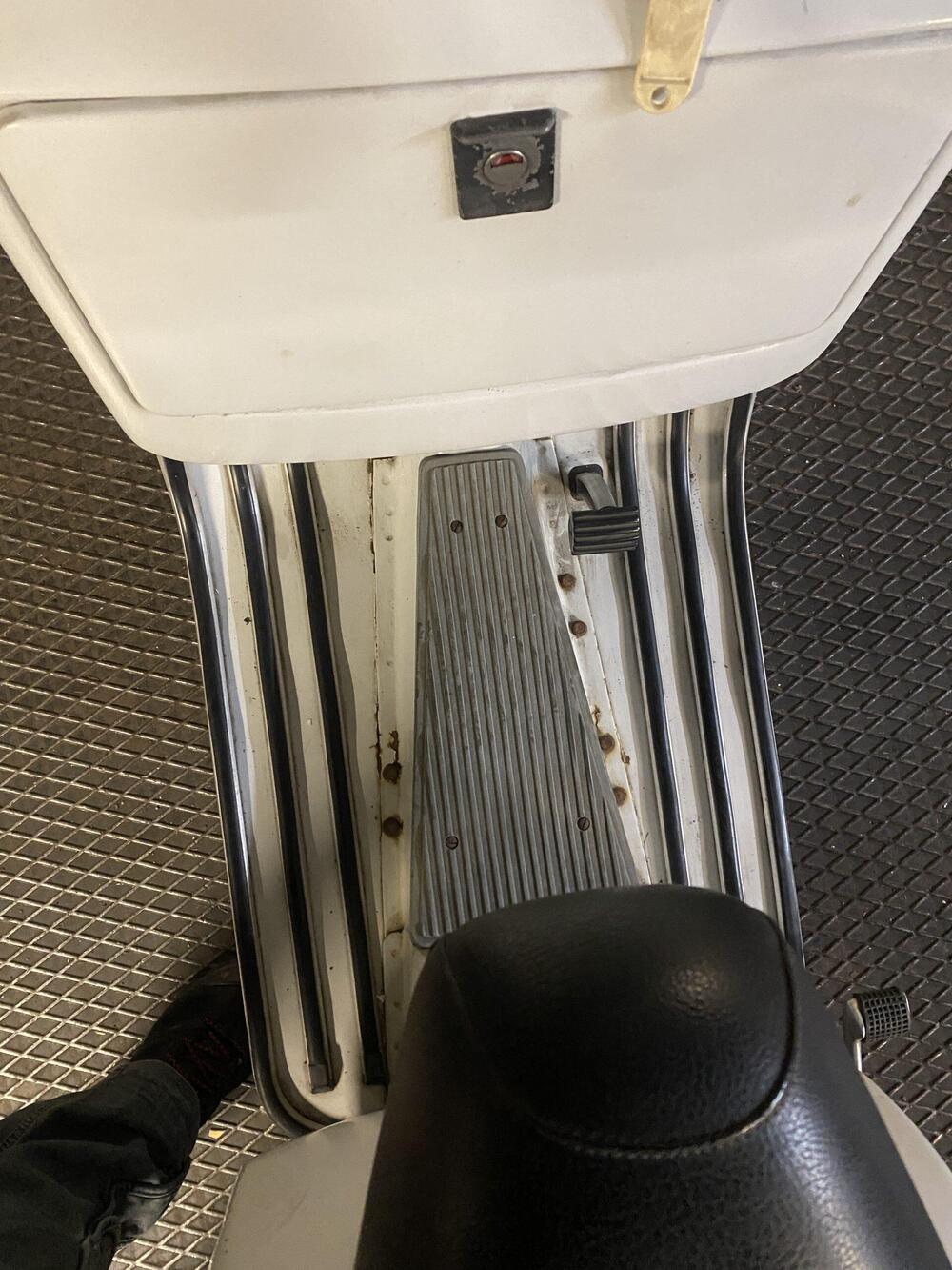 Piaggio Vespa 150 PX (1980 - 00) (7)