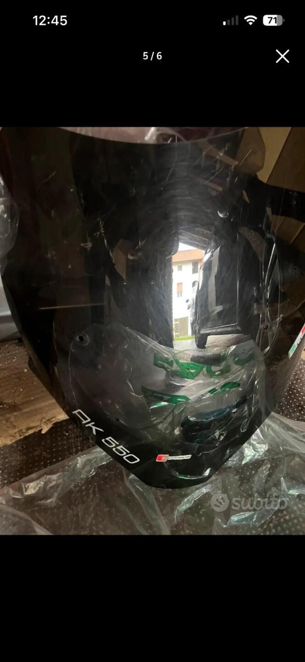 Kymco AK 550 ETS (2021 - 26) (3)