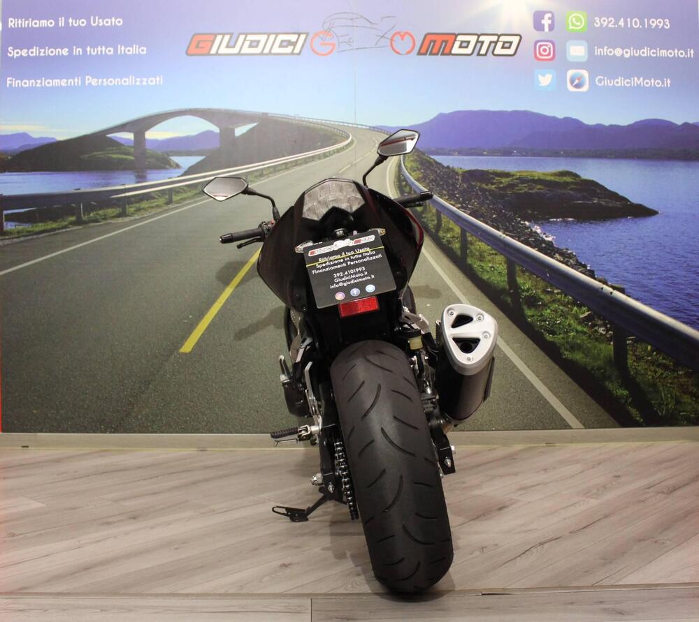 Kawasaki Z 750 (2007 - 14) (4)