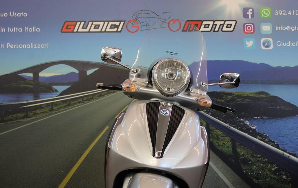 Piaggio Beverly 250 i.e. (2004 - 06) (9)