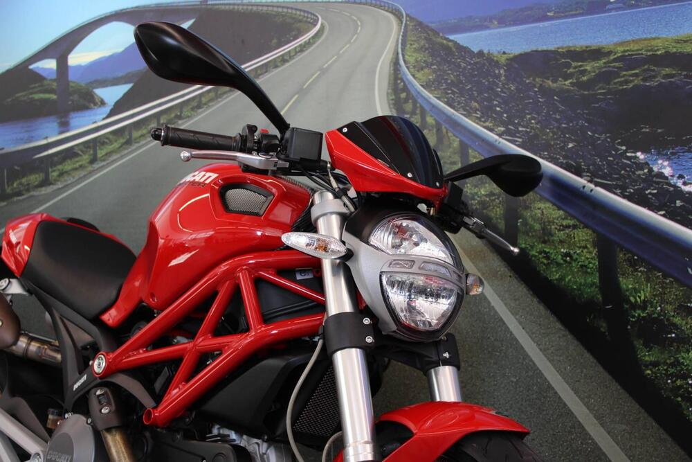 Ducati Monster 696 (2008 - 13) (12)