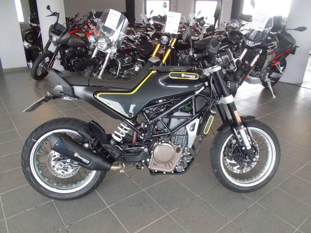 Husqvarna Svartpilen 401 (2018 - 19) (2)