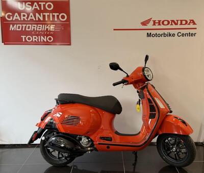 Vespa GTS 300 Super Sport (2023 - 24) usata