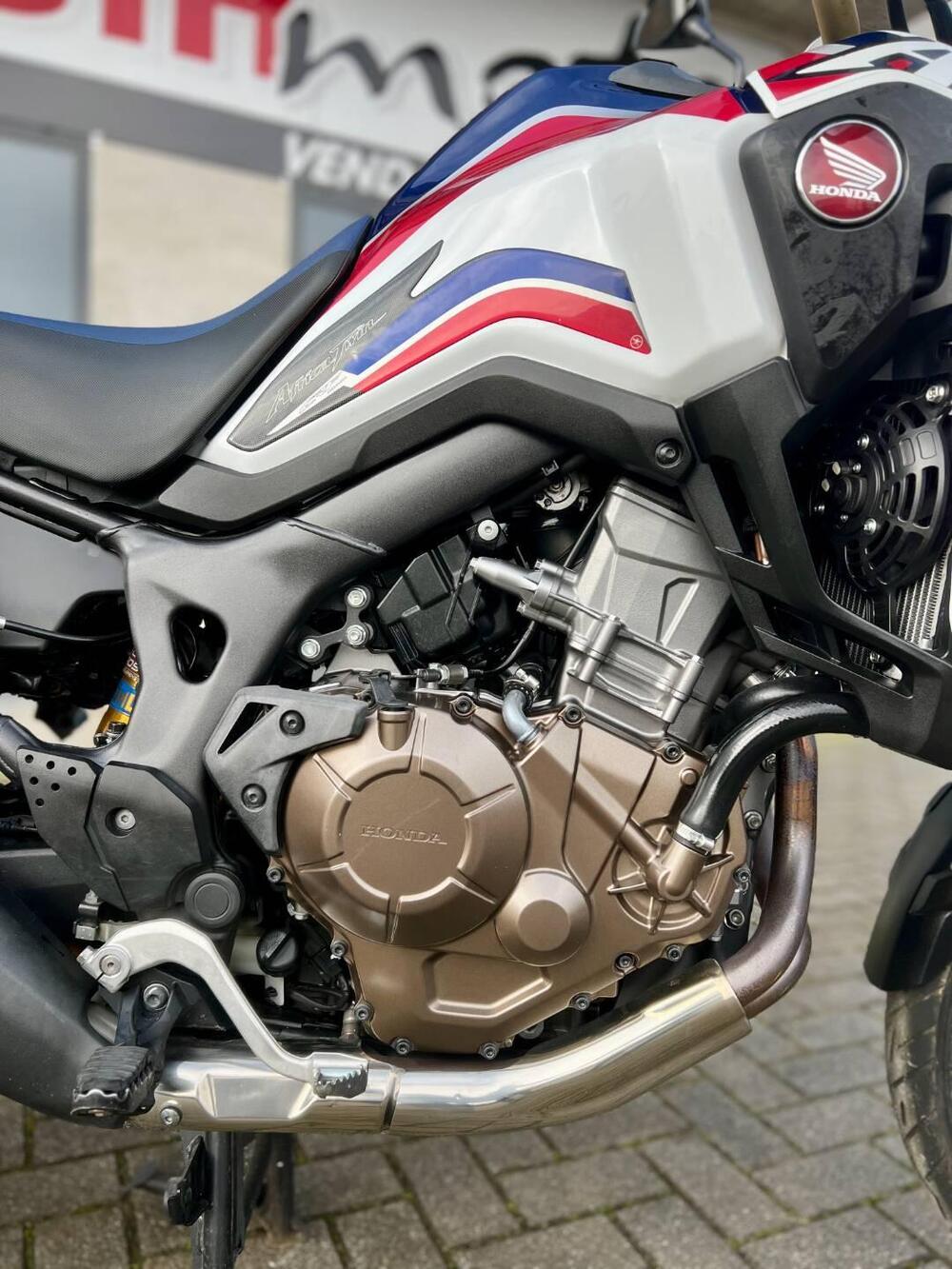 Honda Africa Twin CRF 1000L (2016 - 17) (6)