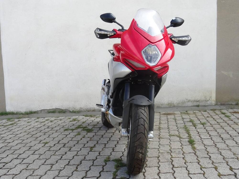 MV Agusta Turismo Veloce 800 Lusso (2020) (3)