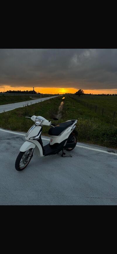 Piaggio Liberty 50 3V (2020) usata