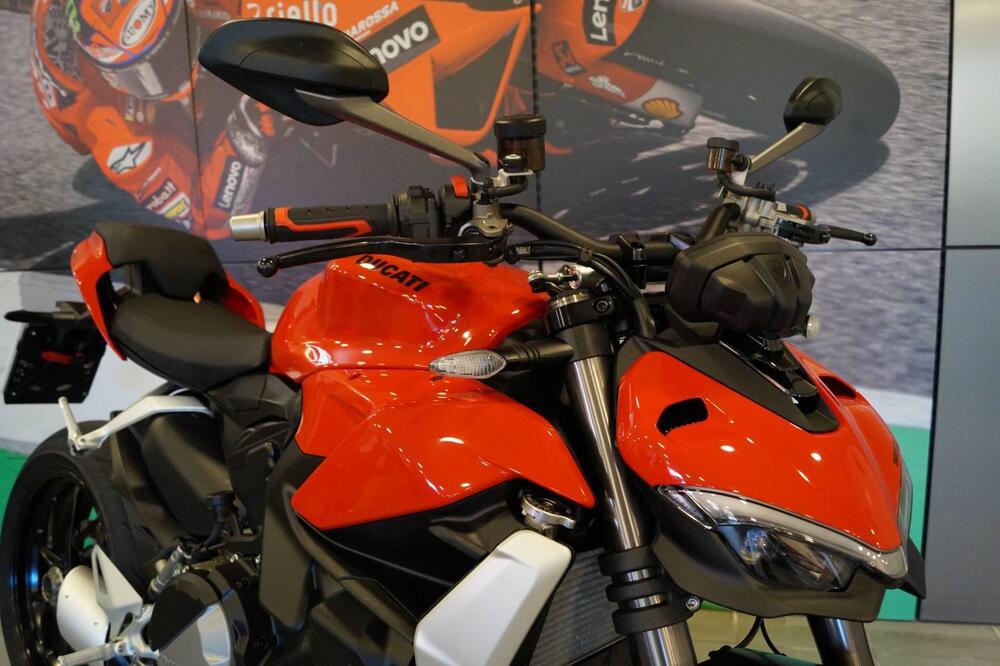 Ducati Streetfighter V2 (2022 - 24) (5)