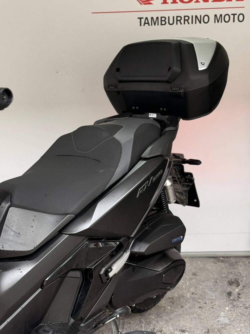 Honda ADV 350 (2022 - 24) (8)