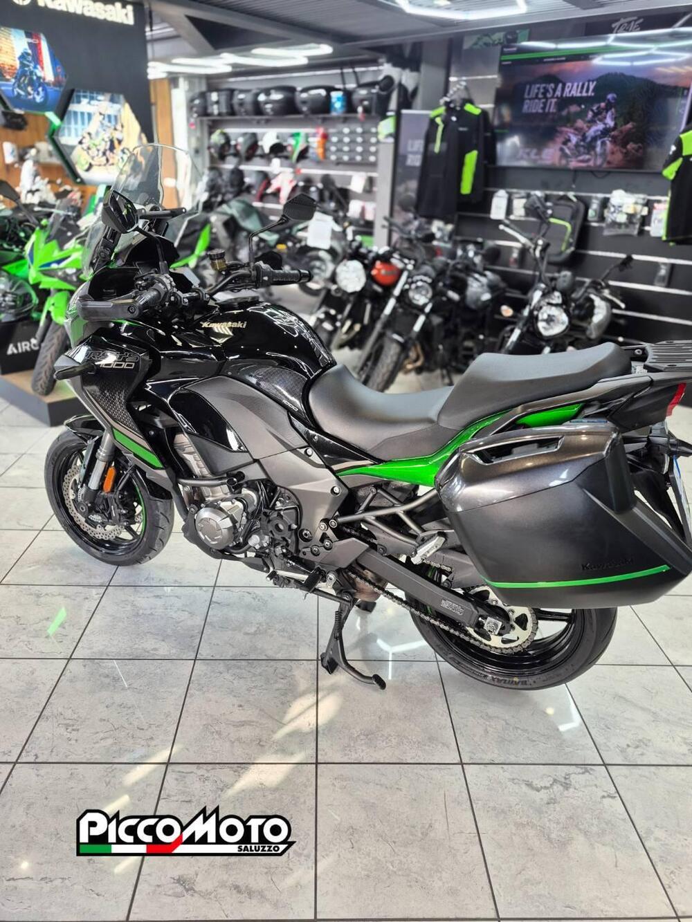 Kawasaki Versys 1000 SE Tourer (2022 - 24) (8)