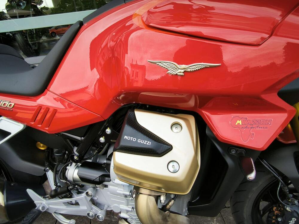 Moto Guzzi V100 Mandello S (2022 - 24) (7)