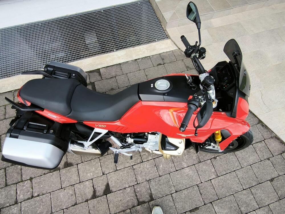 Moto Guzzi V100 Mandello S (2022 - 24) (8)