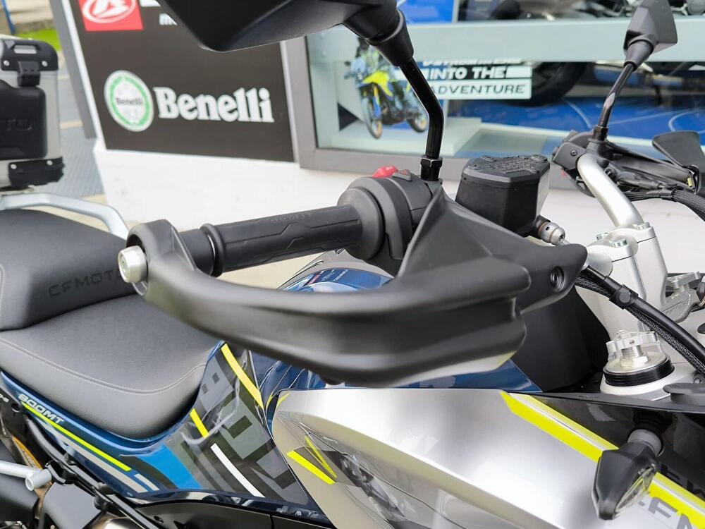 CFMOTO 800MT Touring (2022 - 26) (9)