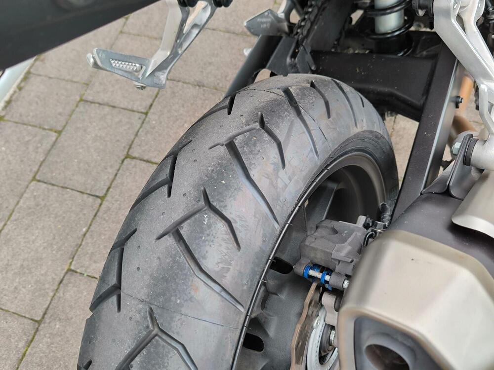 Honda CB 750 Hornet (2023 - 24) (7)