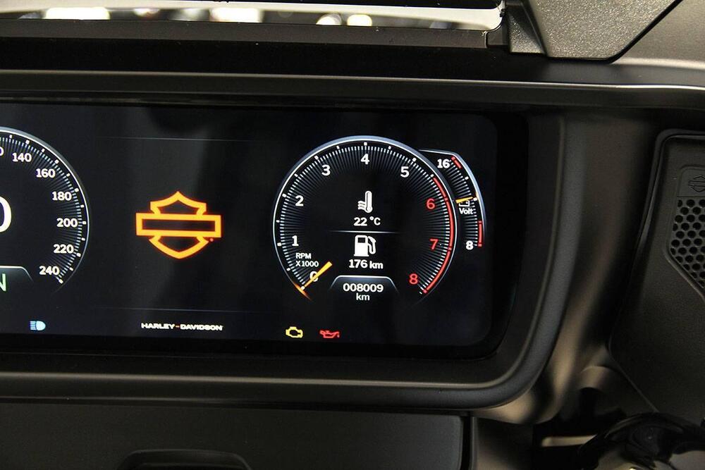 Harley-Davidson Street Glide (2024 - 26) (8)