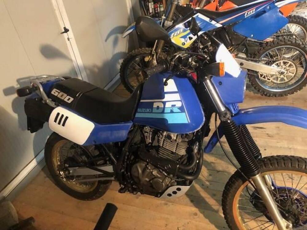 Suzuki DR 600 S (2)