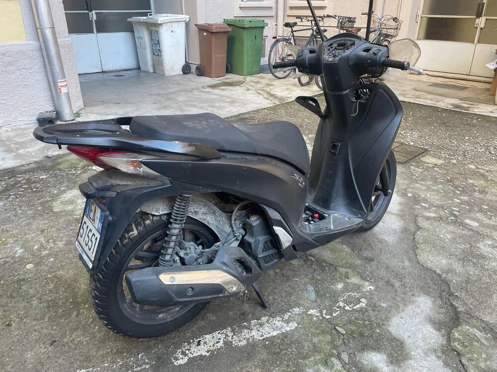 Honda SH 150 i ABS (2013 - 16) (4)