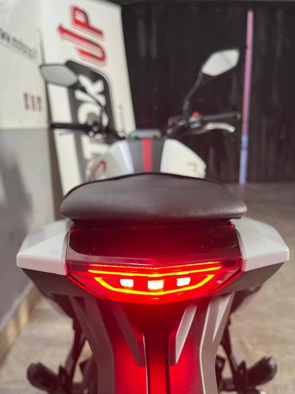 MBP M502N (2022 - 24) (9)