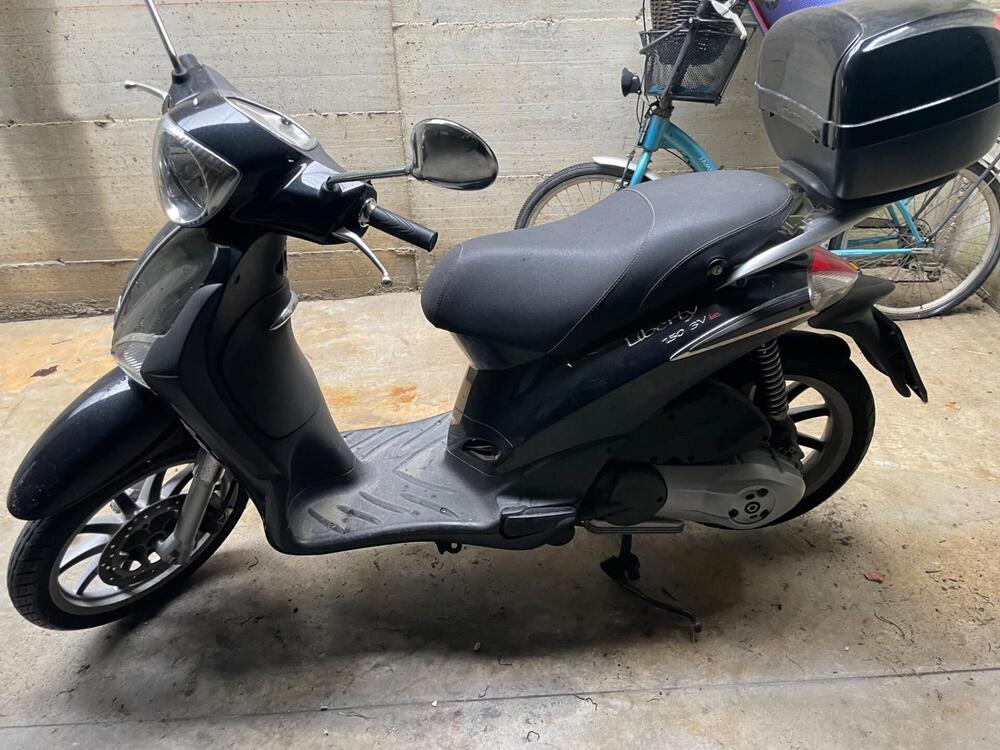 Piaggio Liberty 150 3V Full Optional (2013 - 15) (2)
