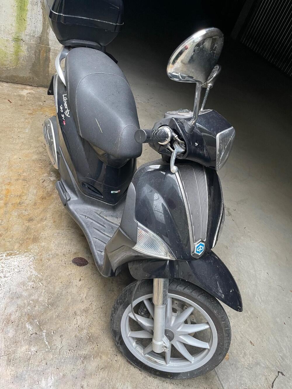 Piaggio Liberty 150 3V Full Optional (2013 - 15) (3)