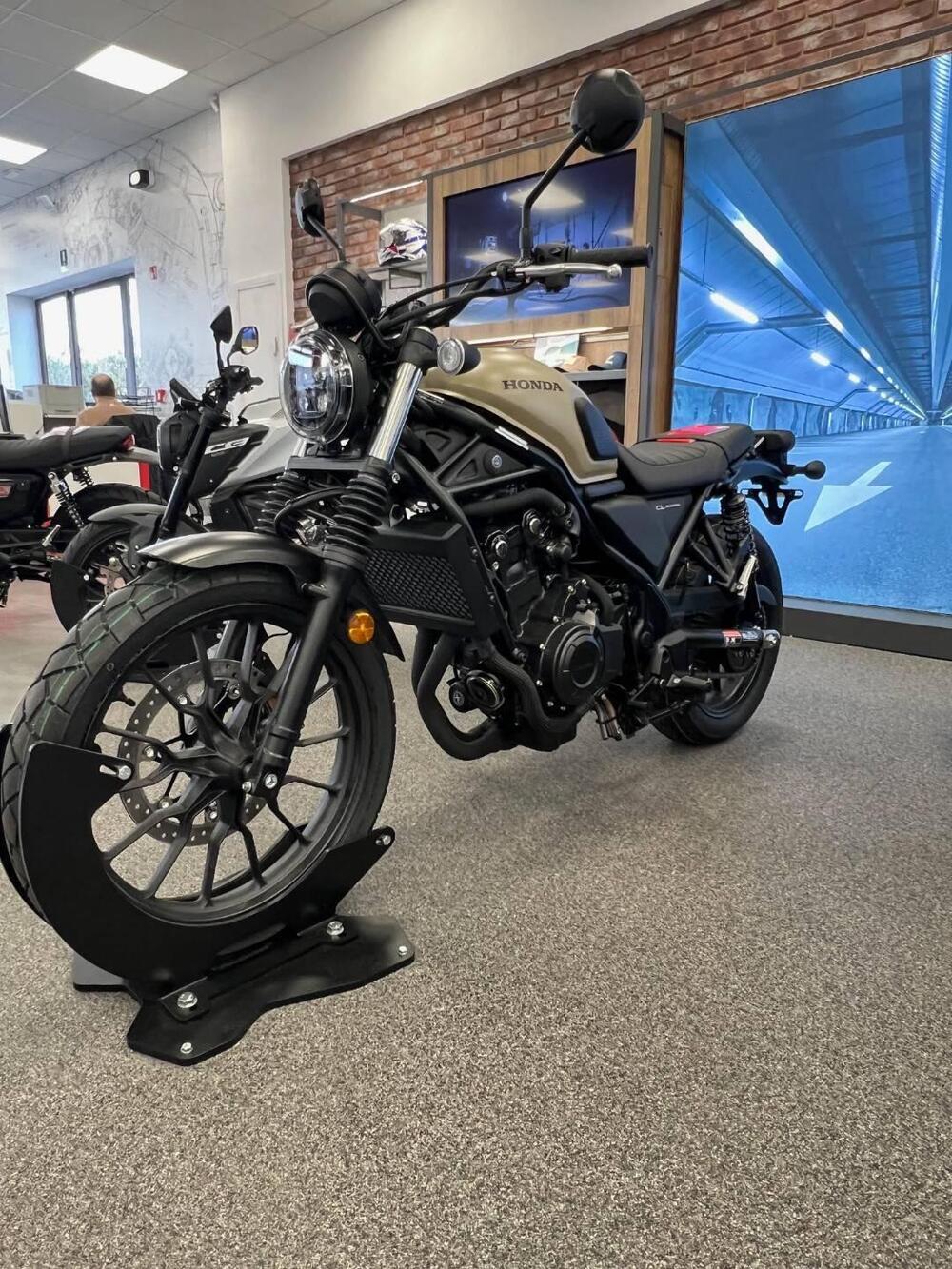 Honda CL500 (2025 - 26) (2)