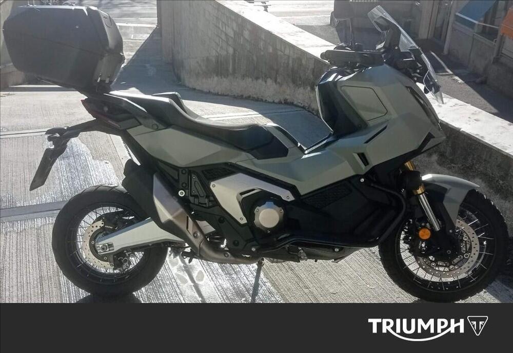 Honda X-ADV 750 DCT Adventure (2021 - 24) (2)