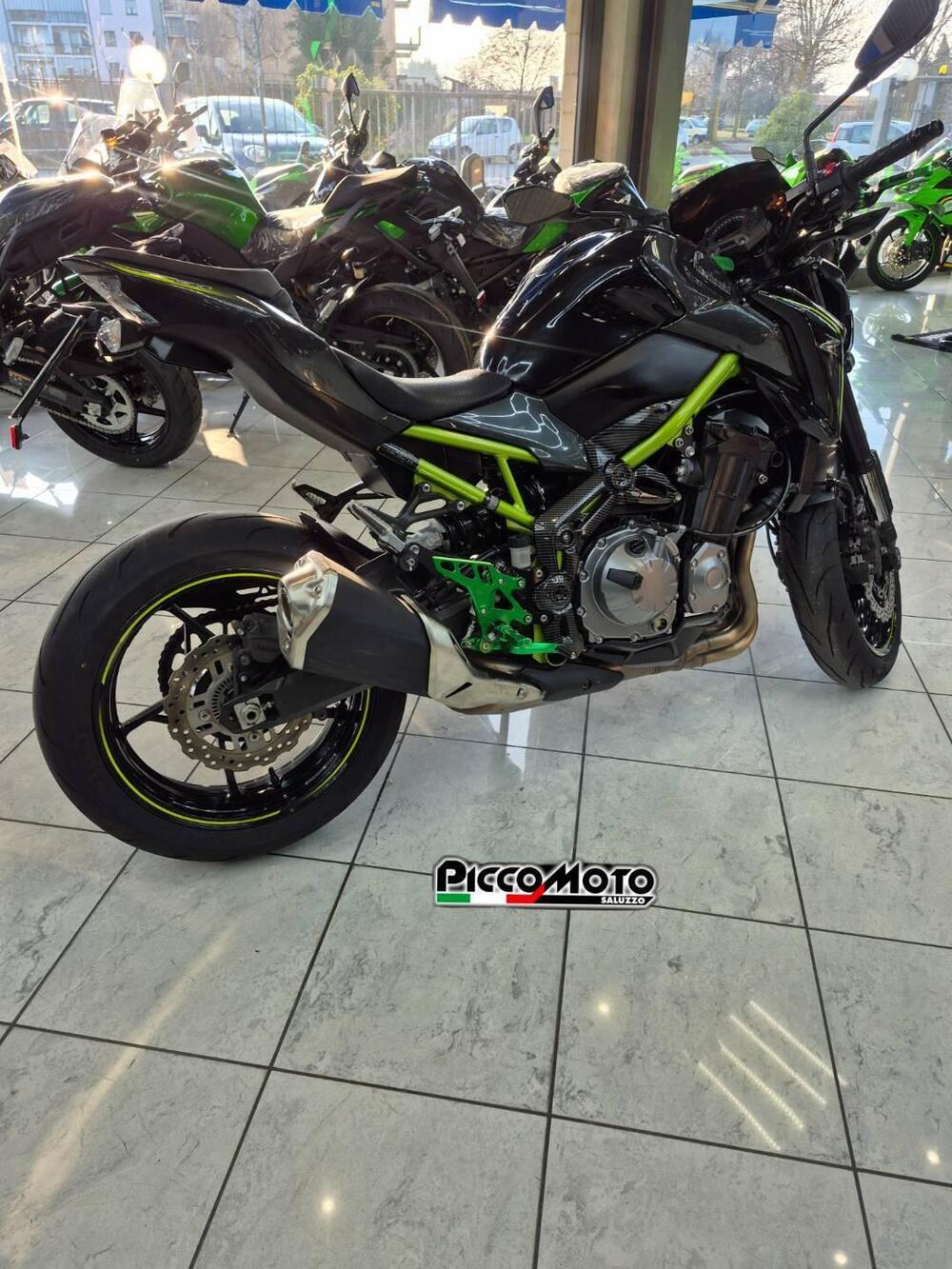 Kawasaki Z 900 (2017 - 18) (2)