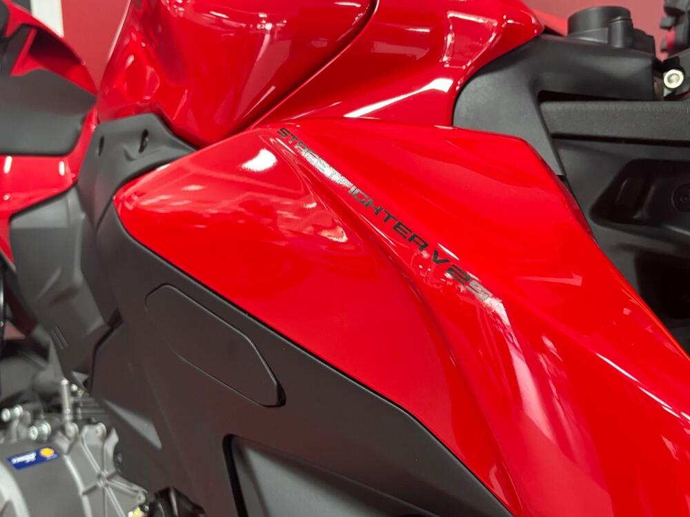 Ducati Streetfighter V2 S (2025 - 26) (3)