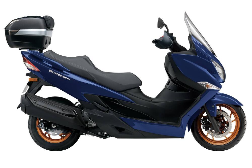 Suzuki Burgman 400 Comfort (2026) (2)