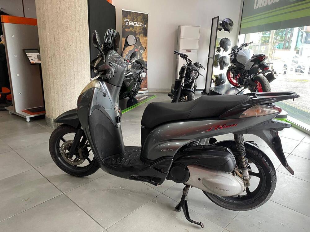 Honda SH 300 i (2006 - 10) (2)