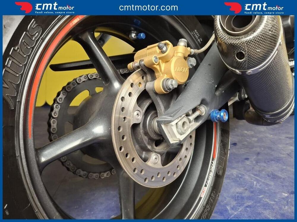 Triumph Street Triple (2007 - 12) (10)