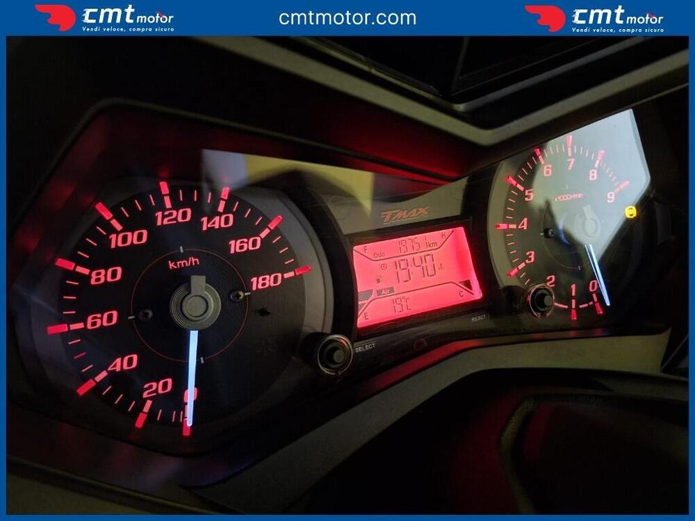 Yamaha T-Max 530 ABS (2015 - 17) (5)