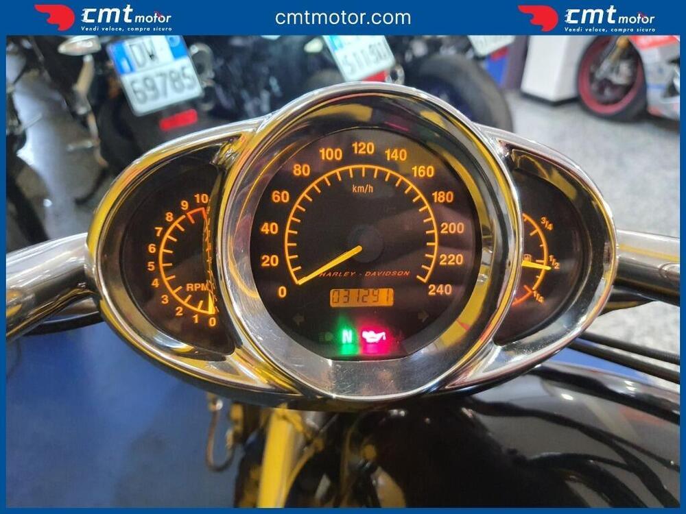 Harley-Davidson 1130 V-Rod (2002 - 05) - VRSCA (5)