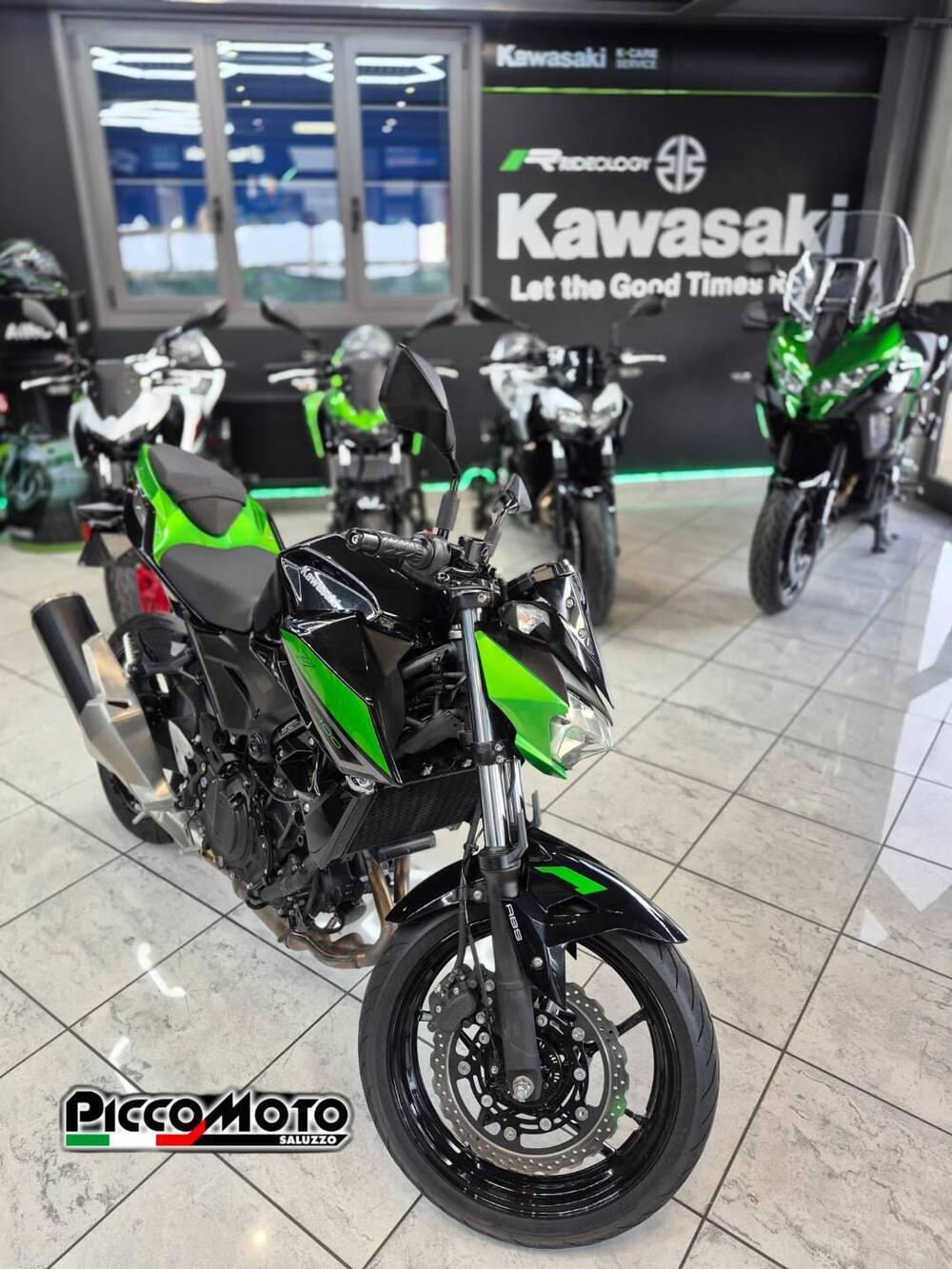 Kawasaki Z 400 (2023) (10)