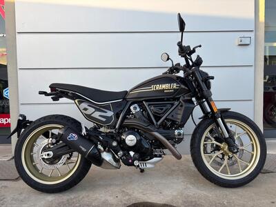 Ducati Scrambler 800 Full Throttle (2025 - 26) nuova