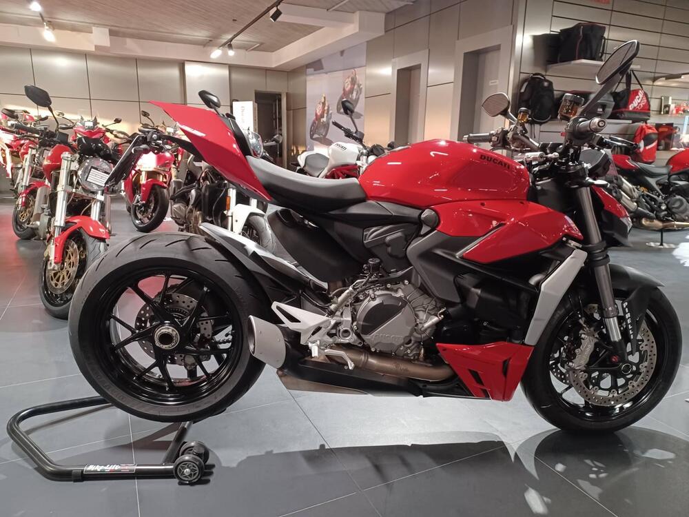 Ducati Streetfighter V2 (2022 - 24)