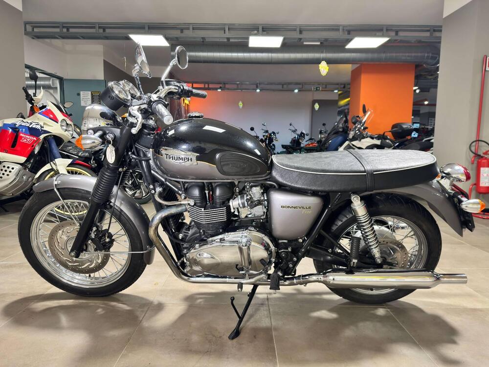 Triumph Bonneville T100 (2008 - 16) (4)