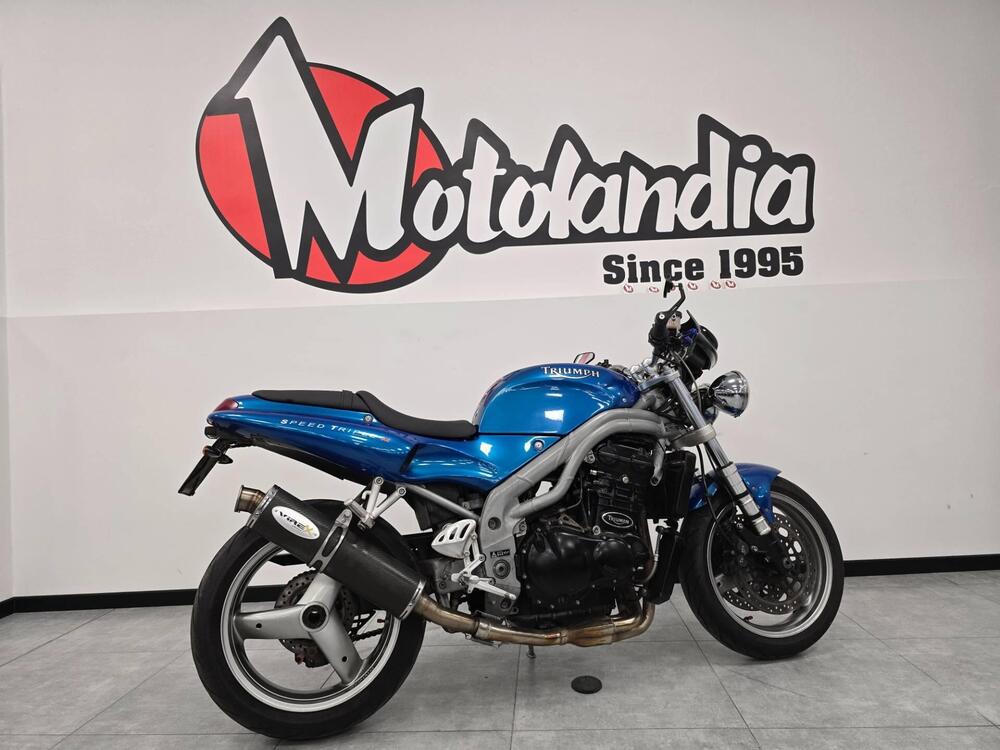Triumph SPEED TRIPLE 955 (4)